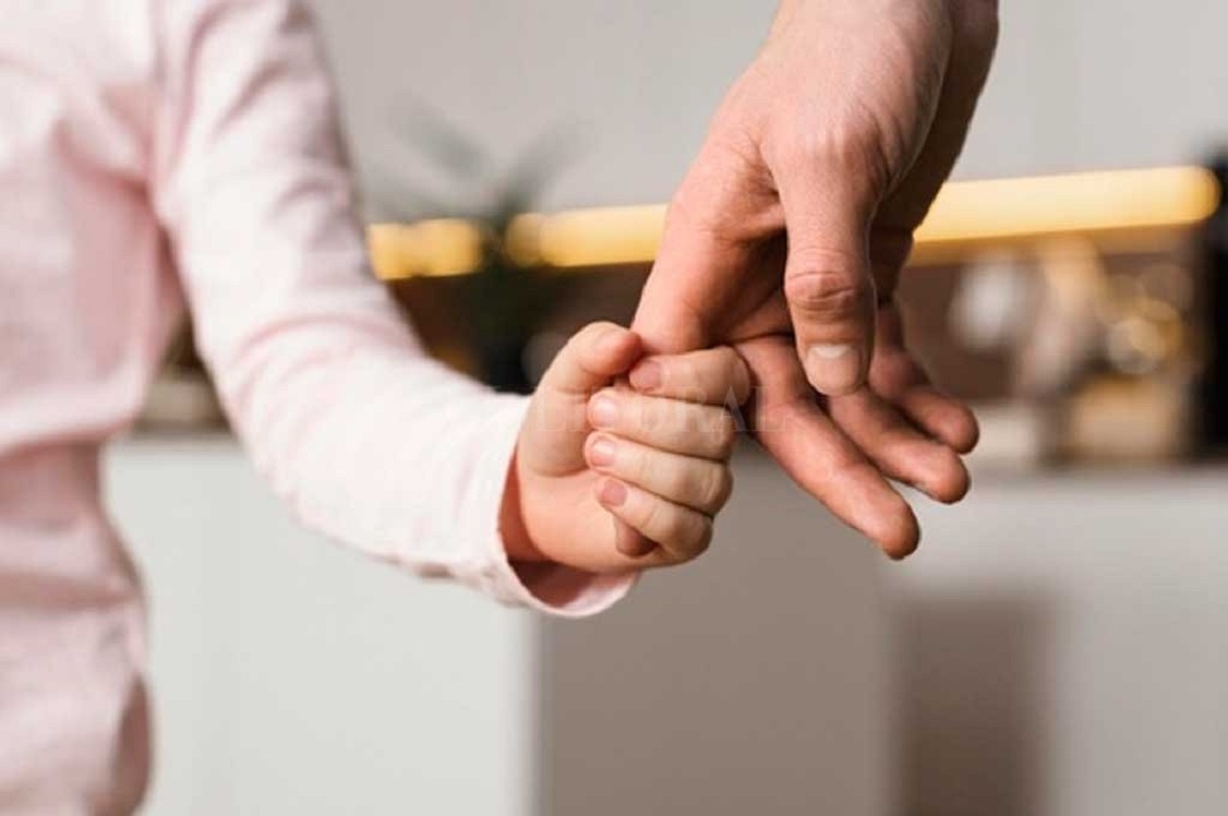 Adopción: hay un caso en Río Grande y tres hermanos en evaluación en Ushuaia