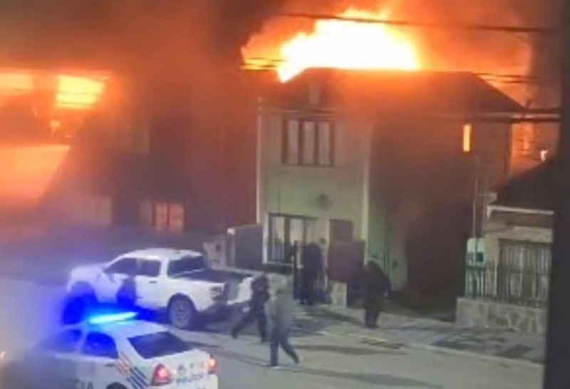 Voraz incendio consumió una vivienda en Ushuaia