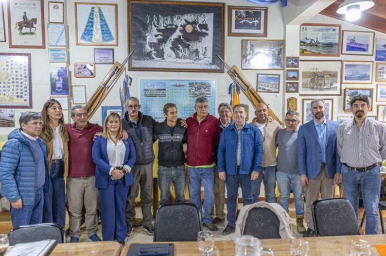 Sciurano destacó el trabajo de la Comisión Malvinas en el Centro de Excombatientes