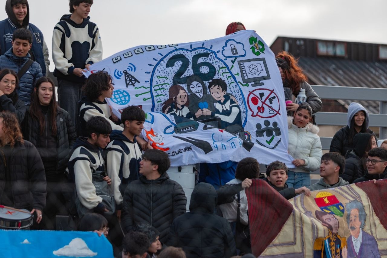 Alumnos del último año de secundaria ya viven sus Olimpíadas Estudiantiles