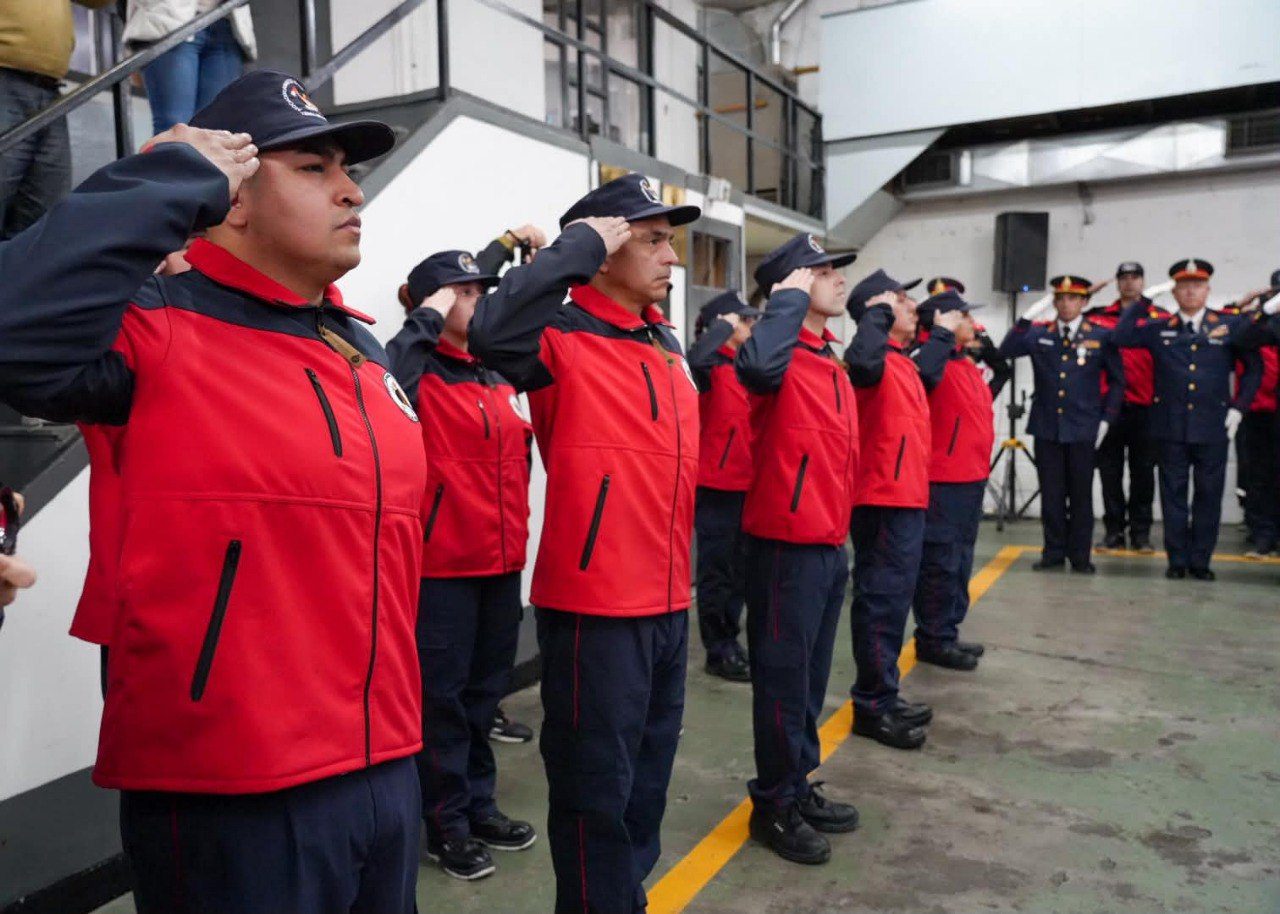 Acto por el 142° aniversario de los Bomberos Voluntarios