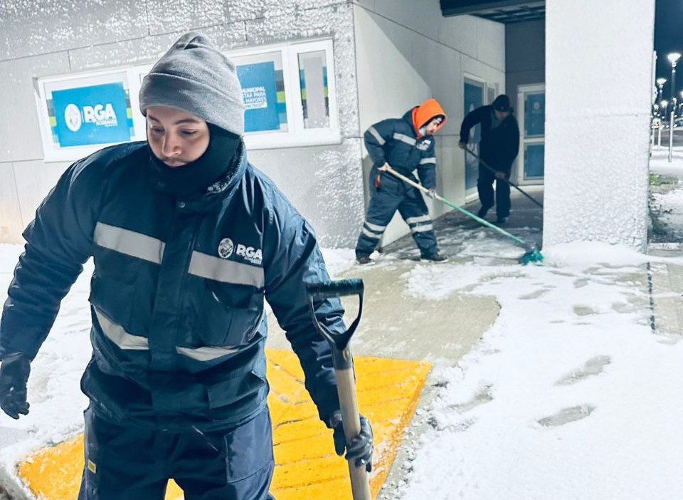 Intensifican los trabajos de limpieza en las calles