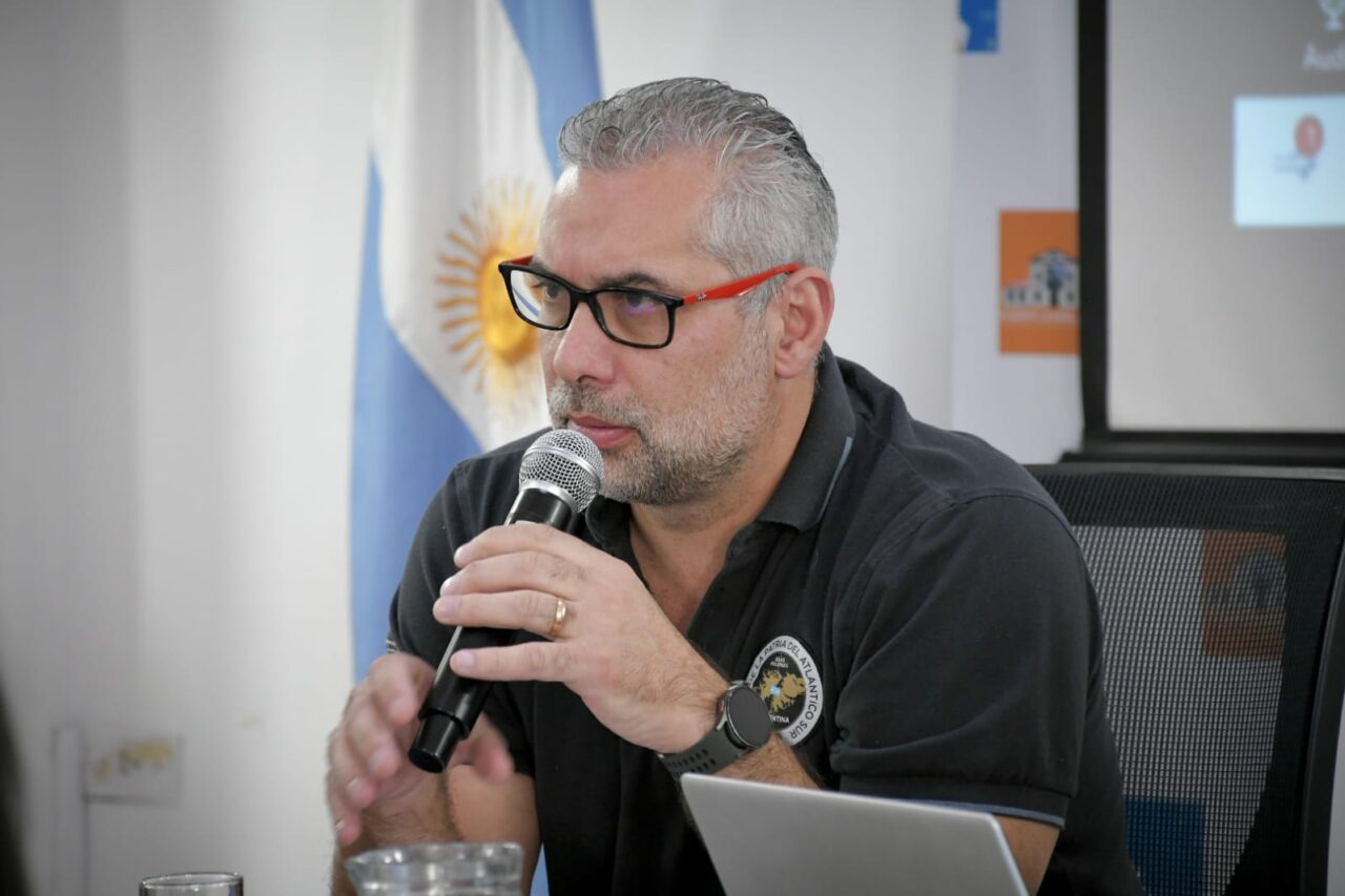 Lapadula propone crear un fondo permanente para fortalecer la salud mental en Tierra del Fuego