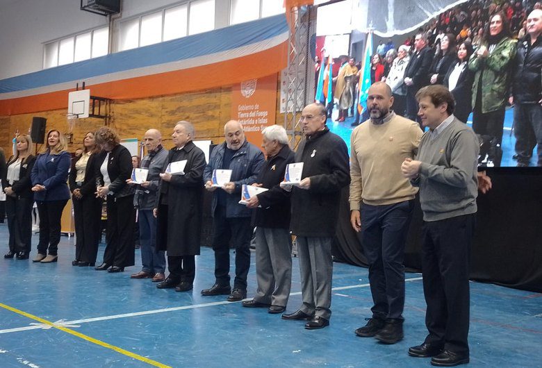 Acto oficial en Río Grande: recordaron el cumpleaños 35° de la Provincia