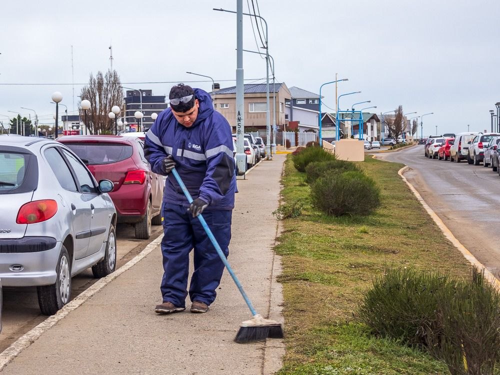 El Municipio lleva adelante trabajos de limpieza y mantenimiento