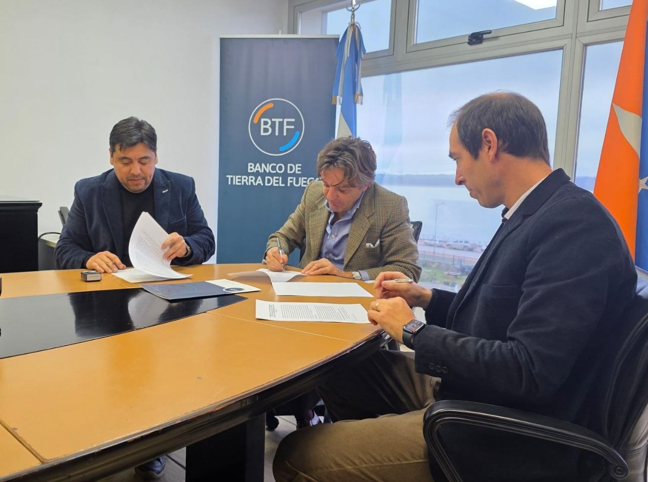 Convenio trilateral para soluciones habitacionales
