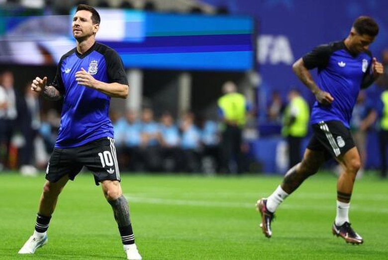 La Selección argentina enfrenta a Inglaterra en busca de llegar a la final del Mundial 2026