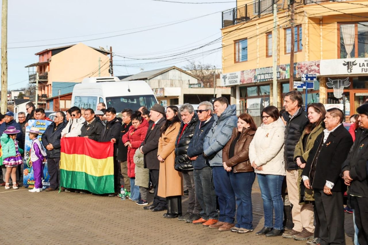 Acto por el aniversario del Estado Plurinacional de Bolivia