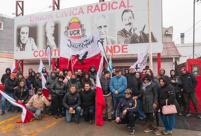 La UCR se movilizó en Río Grande para repudiar la reforma de la Ley de Tierras